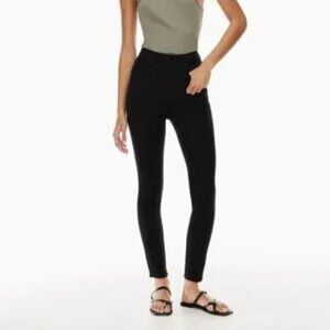Denim Forum Lola Ultra High Rise Skinny Crop Raw Hem Jean in Black--Size 32